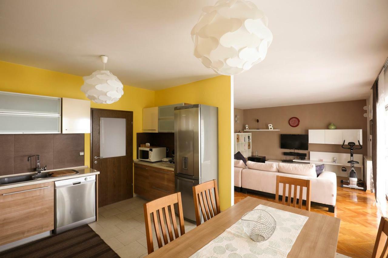 Vrata Jadrana Appartement Rijeka Buitenkant foto
